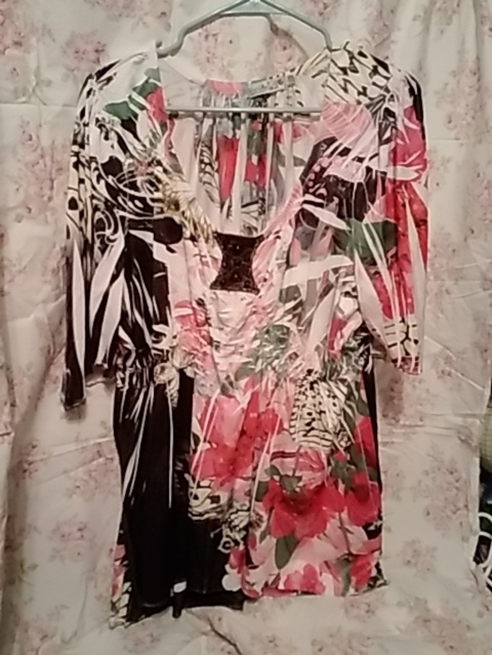 Unity World Wear Black, White, Pink Floral Blouse
